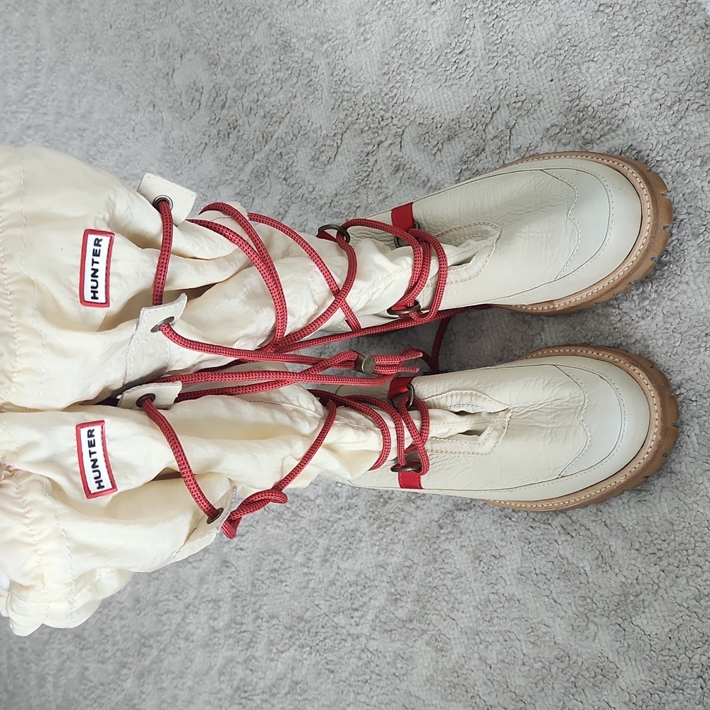 Hunter hiking boots